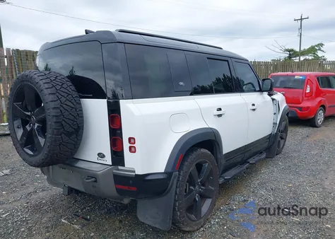 2021 Land Rover Defender 110 X-Dynamic Hse z USA, uszkodzony, nr VIN SALE3ERU0M2038671